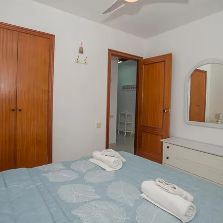 Apartment Apartamen2o M4rabilloso Con Vistas Al Mar En Playa De La Fossa Esmeralda